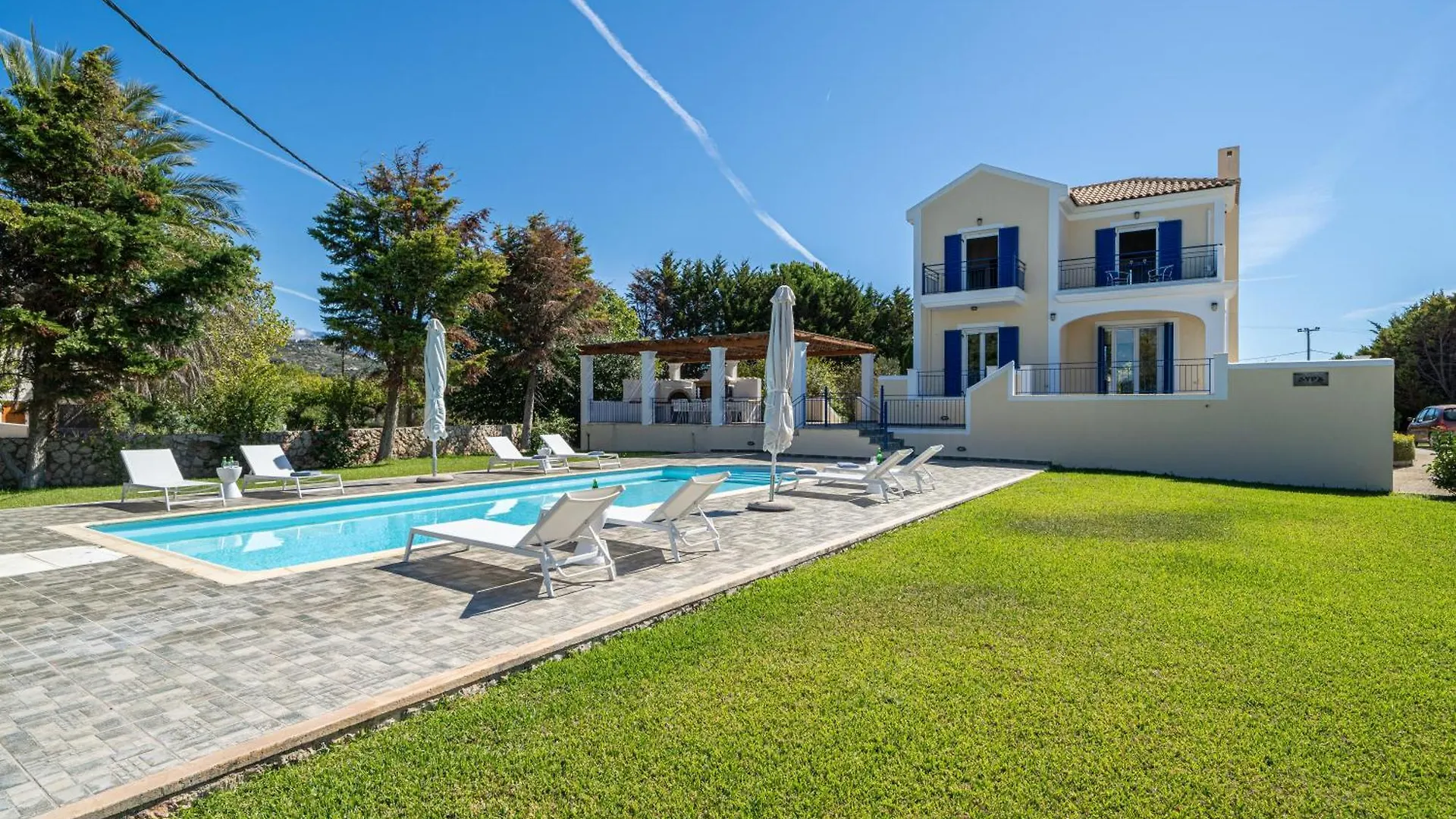 Eglina Celeste Villa Миния